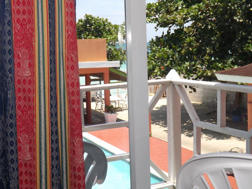Name:  jamaica apr2013 new camera pt 1 863.jpg
Views: 1496
Size:  97.3 KB