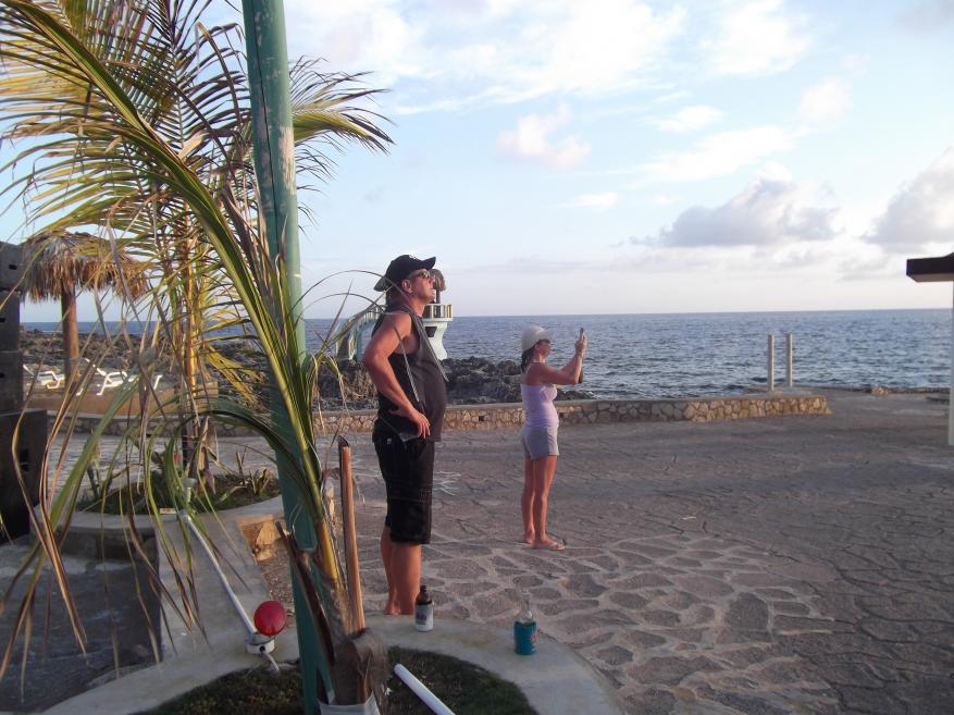 Name:  jamaica april2013 red camera 012.jpg
Views: 1211
Size:  95.7 KB