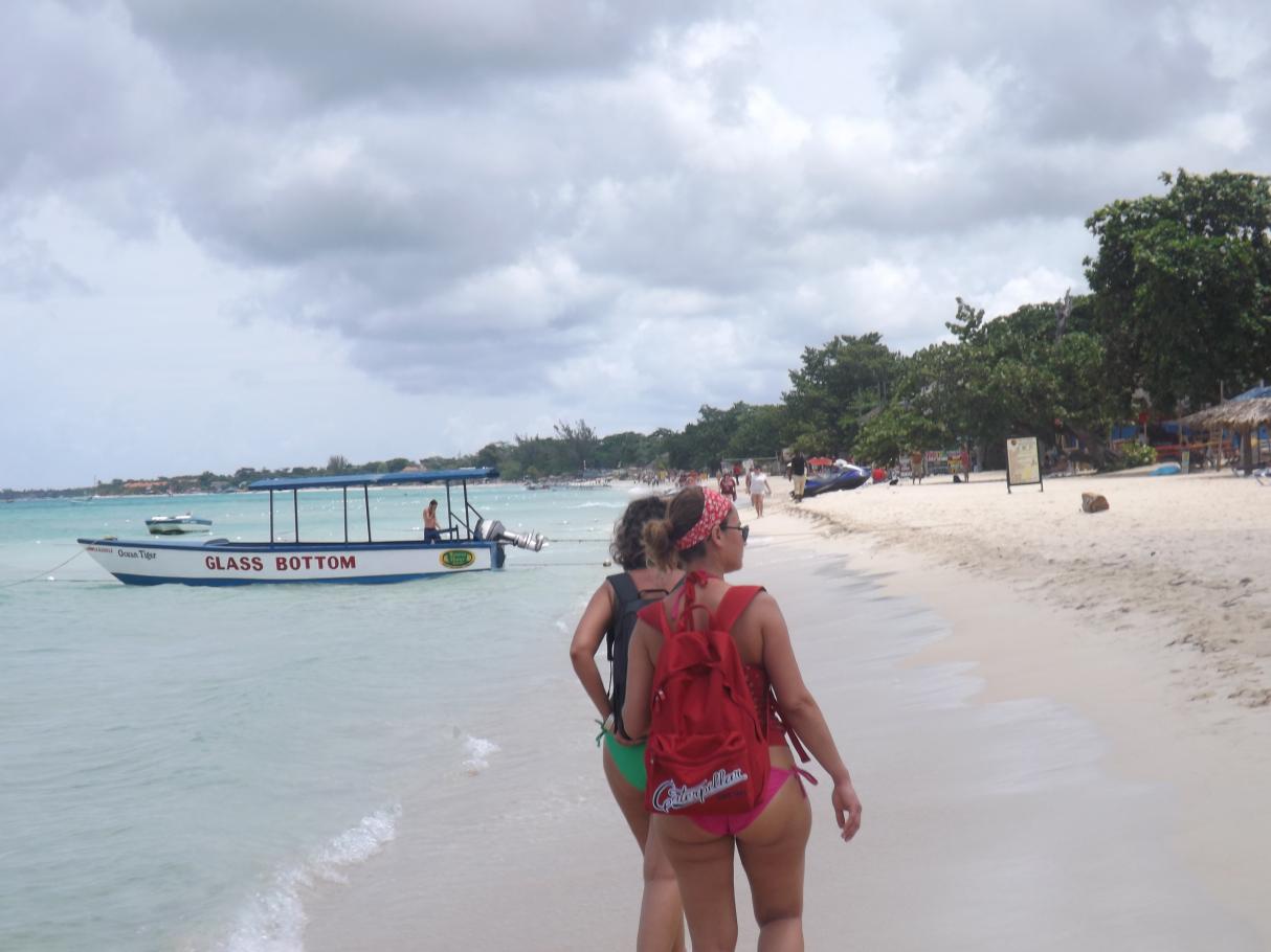 Name:  jamaica apr2013 new pt2 110.jpg
Views: 1333
Size:  81.9 KB