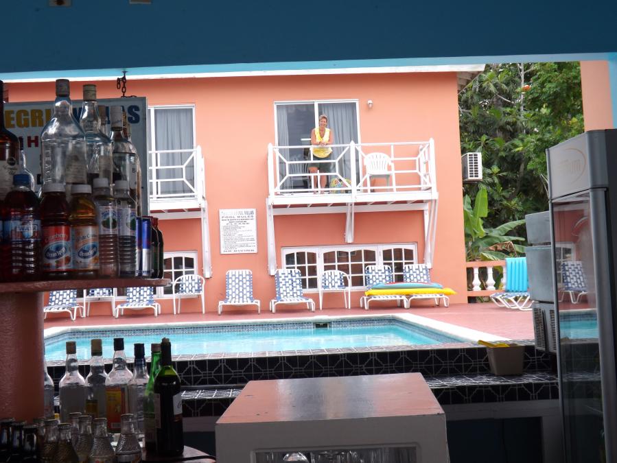 Name:  jamaica apr2013 new pt2 127.jpg
Views: 1360
Size:  94.6 KB
