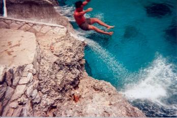 Name:  JA May20.1998.jpg
Views: 1095
Size:  20.3 KB