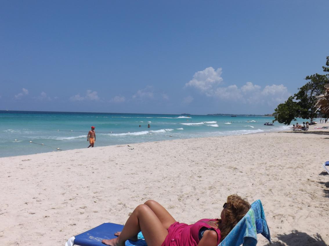 Name:  jamaica apr2013 new pt2 142.jpg
Views: 1585
Size:  88.4 KB