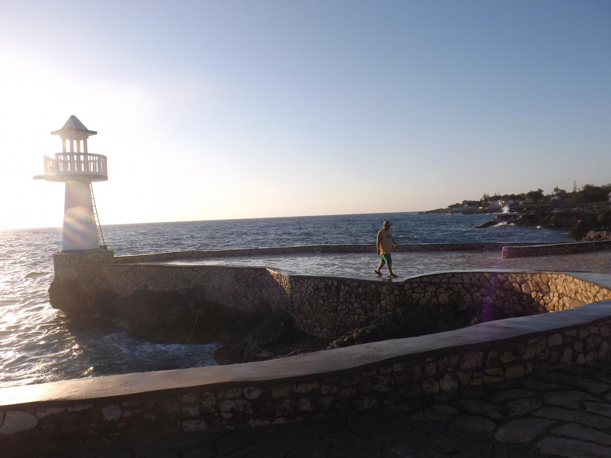 Name:  jamaica apr2013 new pt2 300.jpg
Views: 1374
Size:  88.3 KB