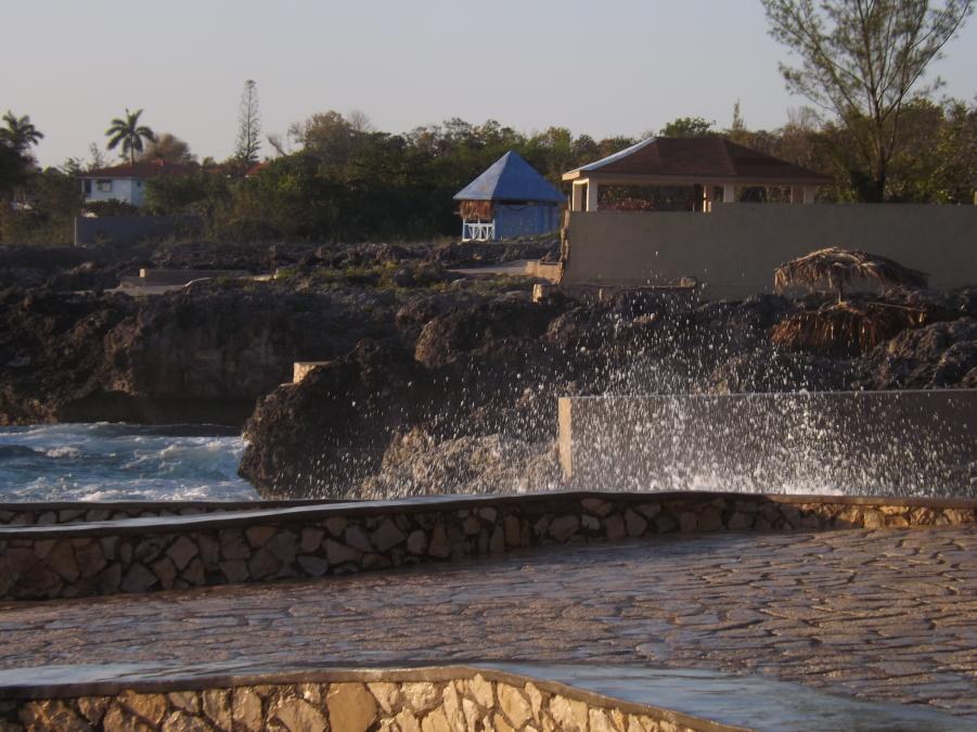 Name:  jamaica apr2013 new pt2 297.jpg
Views: 1406
Size:  95.1 KB