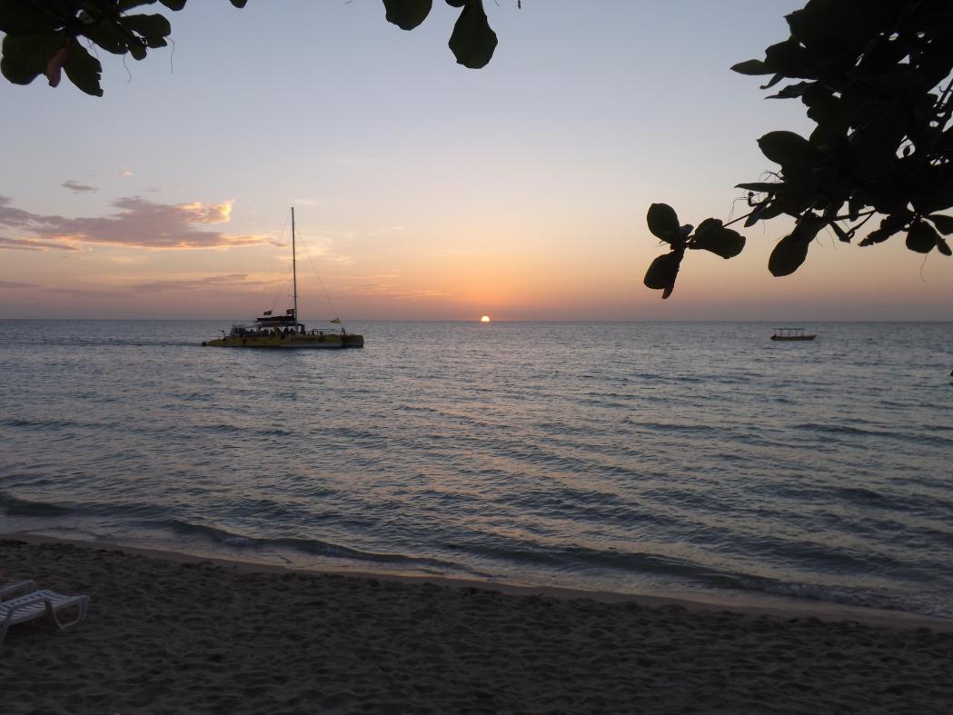 Name:  jamaica apr2013 new pt2 678.jpg
Views: 2158
Size:  91.3 KB