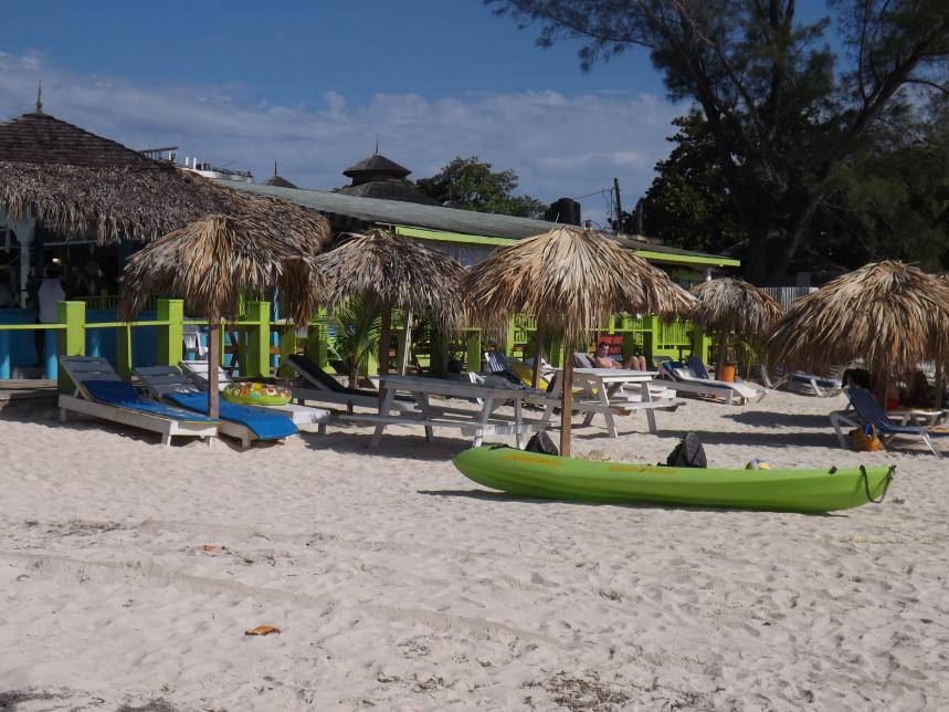 Name:  jamaica apr2013 new pt2 703.jpg
Views: 1812
Size:  95.9 KB