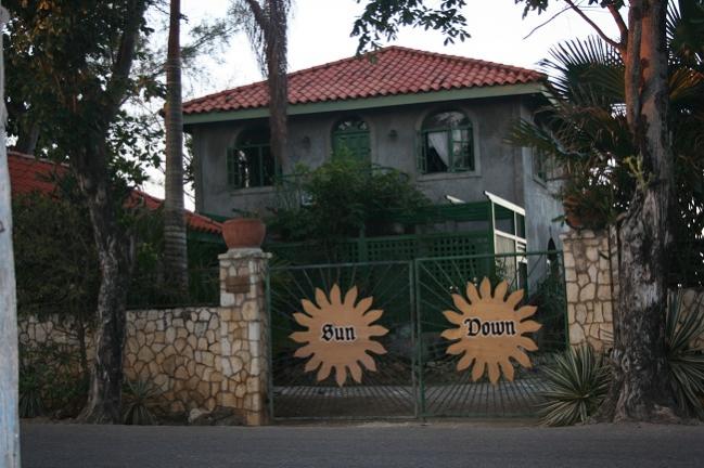 Name:  Jamaica 2011 570.jpg
Views: 281
Size:  53.0 KB
