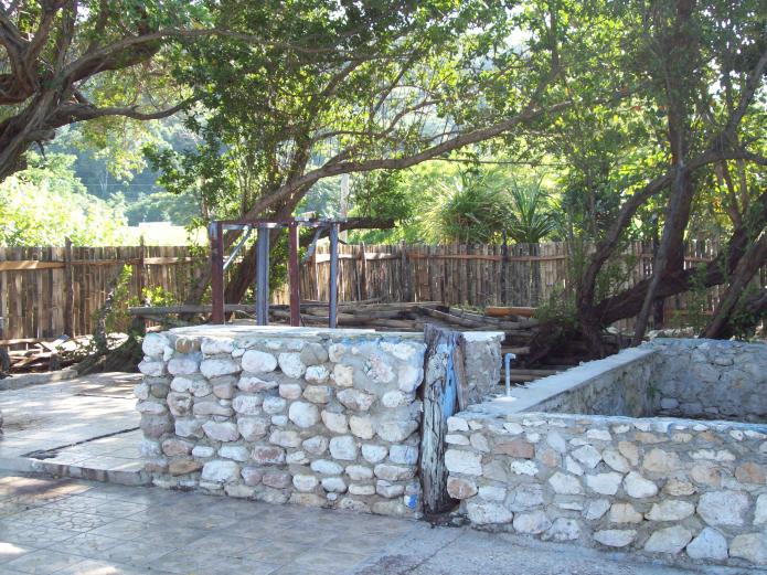 Name:  jamaica 079.jpg
Views: 345
Size:  100.4 KB