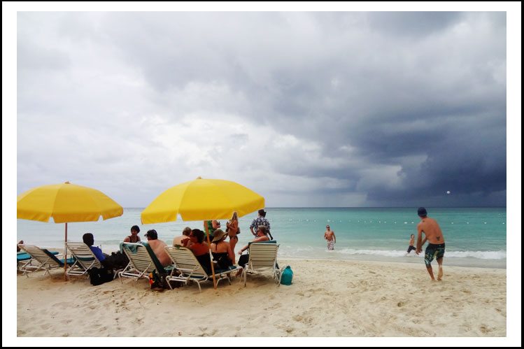 Name:  01tizzybeach3.jpg
Views: 780
Size:  55.5 KB