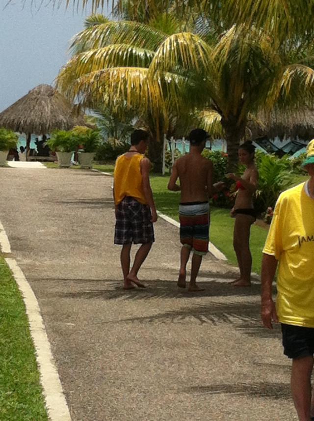 Name:  IMG_0981.jpg
Views: 869
Size:  96.2 KB
