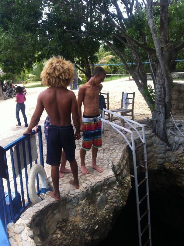 Name:  RTI Negril 2013 (178).jpg
Views: 998
Size:  98.3 KB