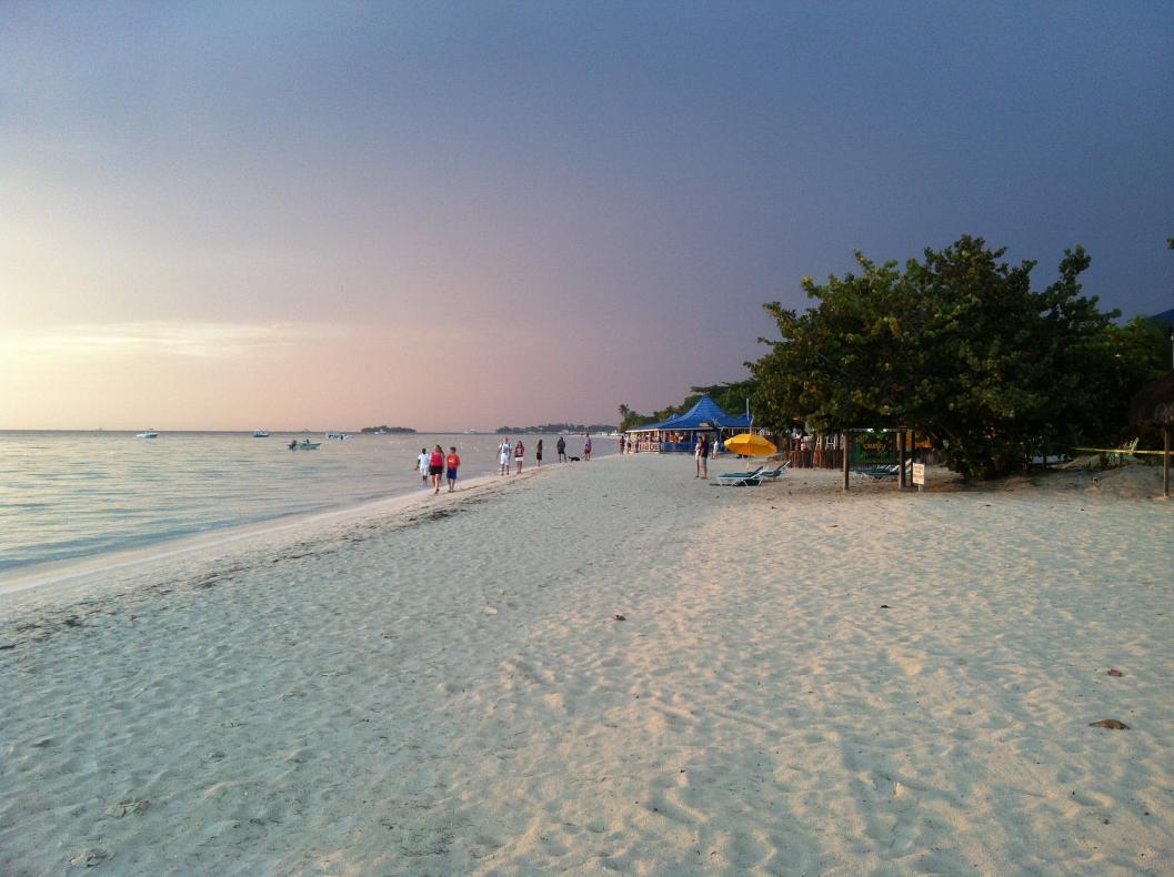 Name:  RTI Negril 2013 (221).jpg
Views: 965
Size:  97.8 KB