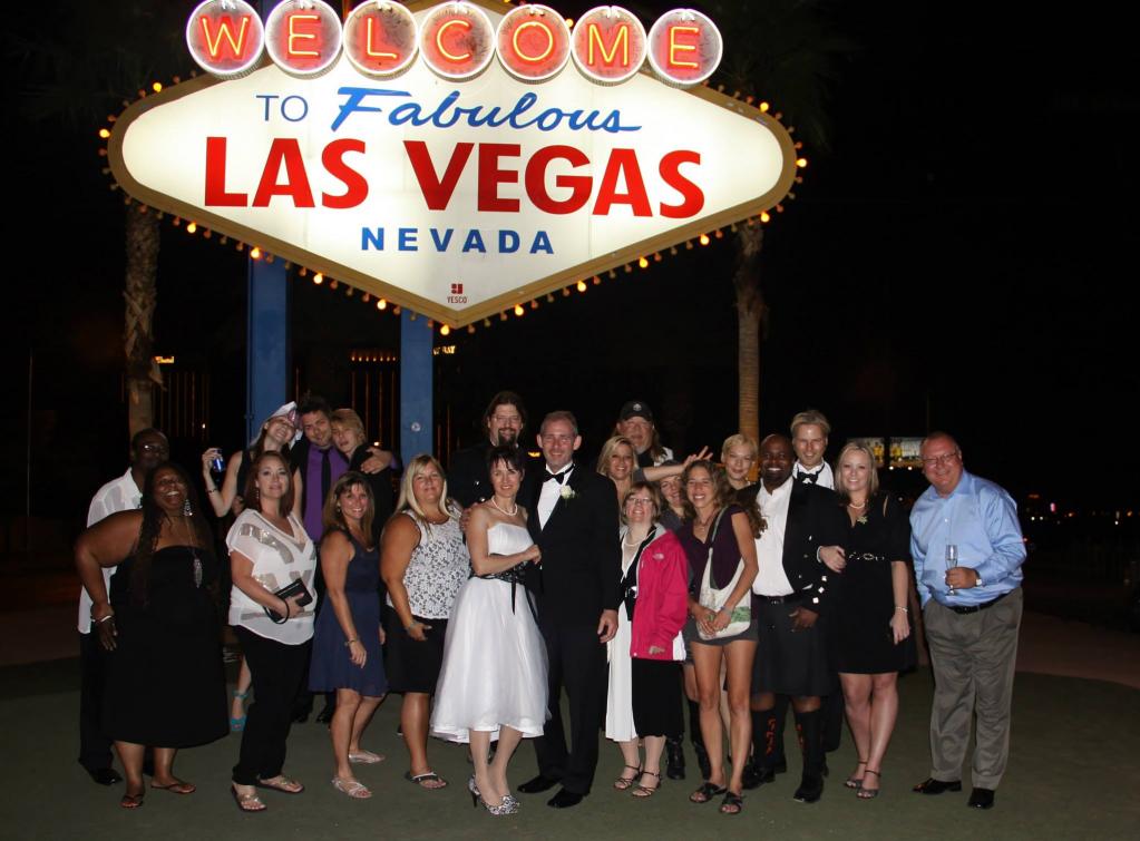 Name:  Vegas sign.jpg
Views: 817
Size:  87.9 KB
