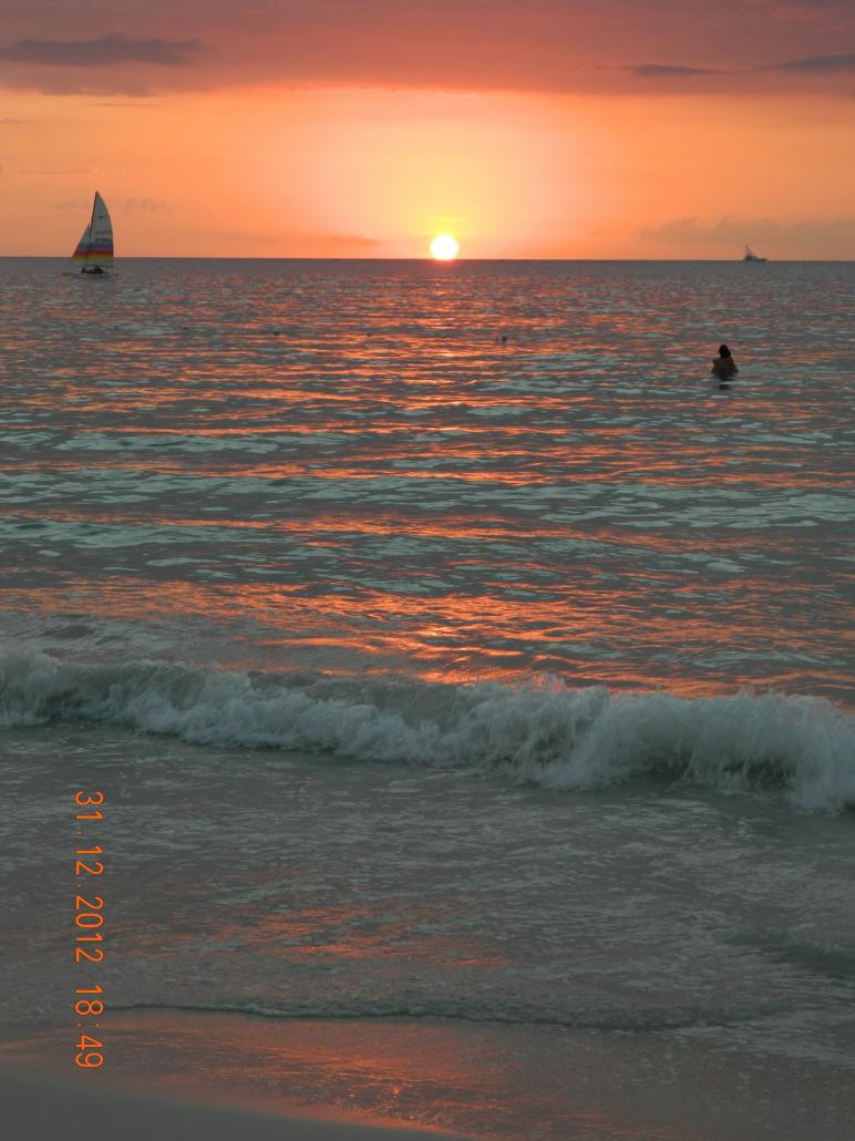 Name:  Negril Christmas New Years 2012 1085.jpg
Views: 285
Size:  92.2 KB