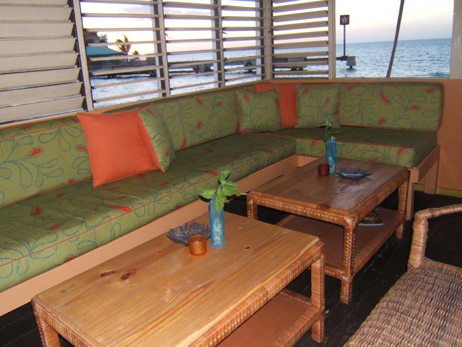 Name:  Canoe beach bar 2 050.jpg
Views: 586
Size:  94.8 KB