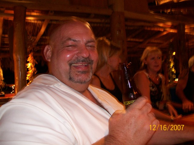 Name:  100_1198-1.jpg
Views: 906
Size:  75.4 KB
