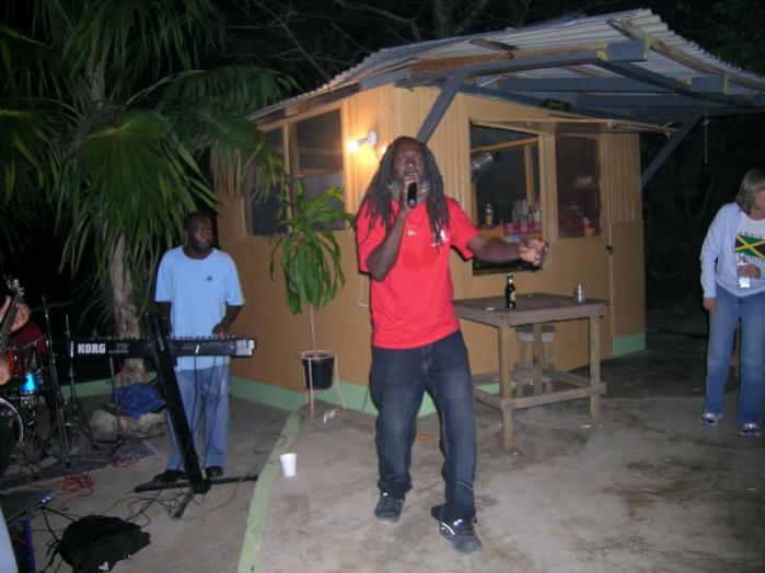 Name:  DSCN5944a.jpg
Views: 287
Size:  48.8 KB