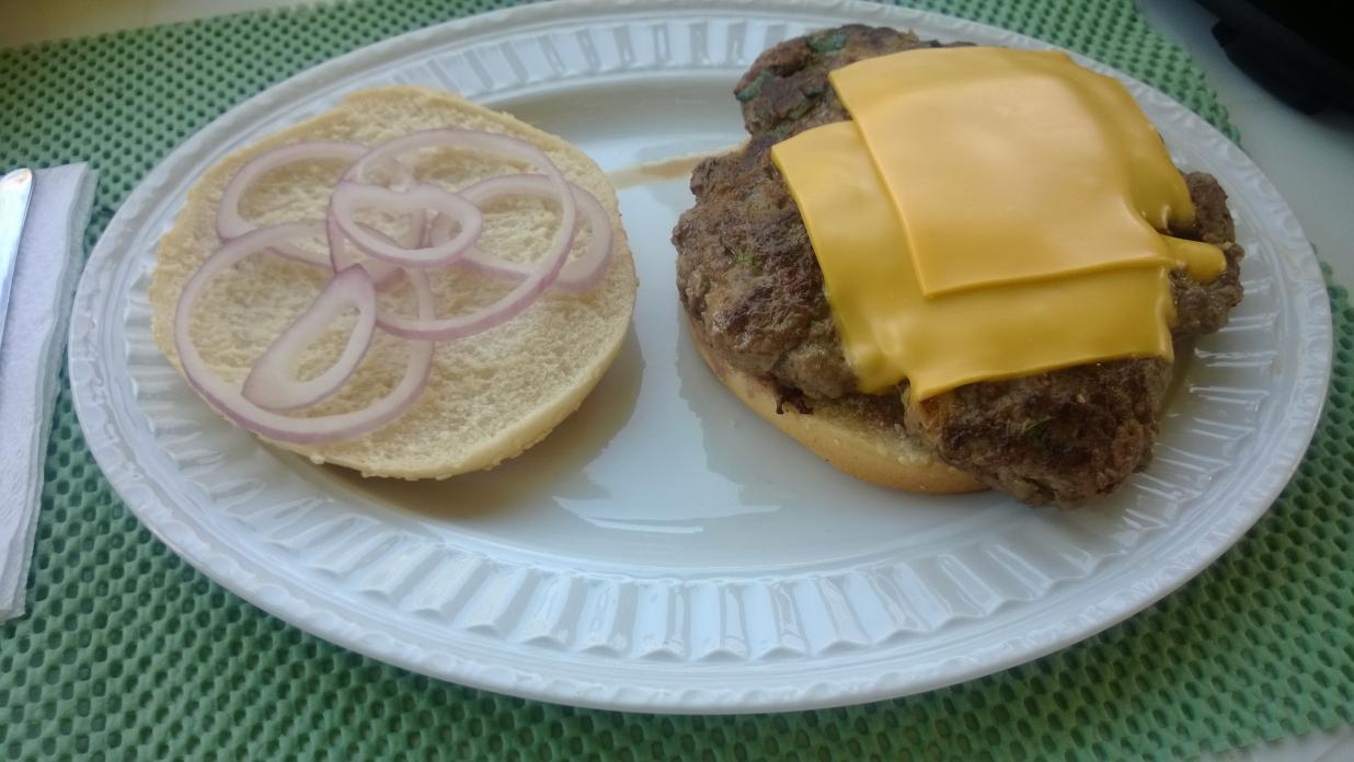 Name:  negril six burger.jpg
Views: 3701
Size:  92.1 KB
