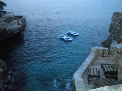 Click image for larger version. 

Name:	Jamaica 2010 photos (1000).jpg 
Views:	503 
Size:	29.6 KB 
ID:	3303