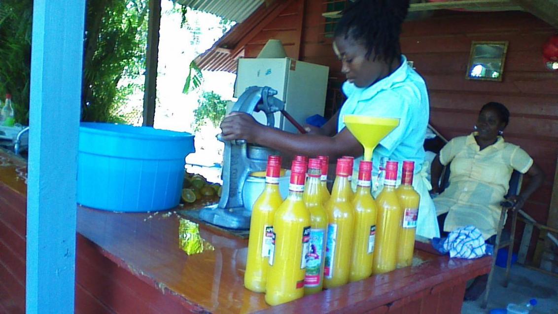 Name:  Lorraine Squeezing OJ.jpg
Views: 426
Size:  96.5 KB