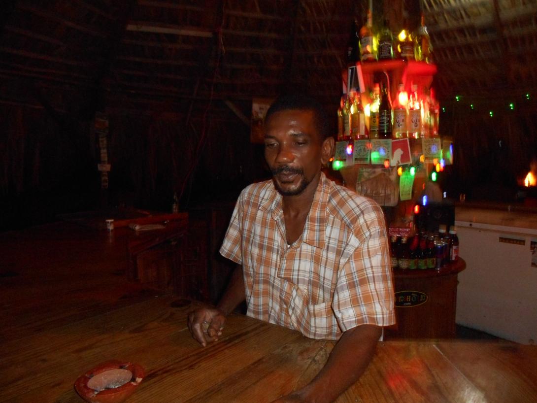 Name:  jamaica with kids jan 2014 272.jpg
Views: 694
Size:  91.1 KB