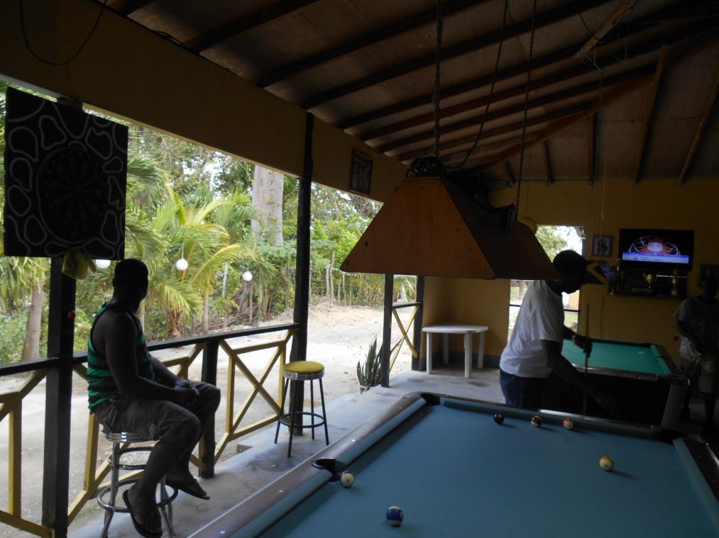 Name:  jamaica with kids jan 2014 053.jpg
Views: 797
Size:  88.8 KB