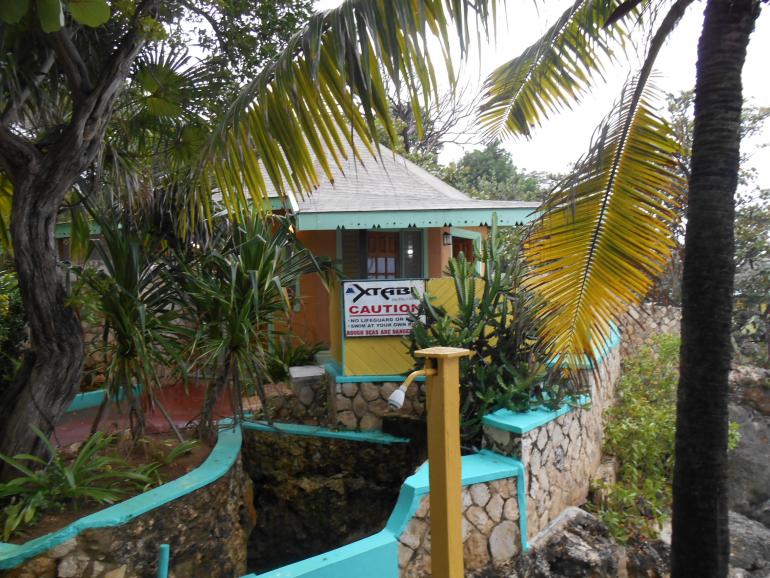 Name:  jamaica with kids jan 2014 086.jpg
Views: 777
Size:  100.5 KB