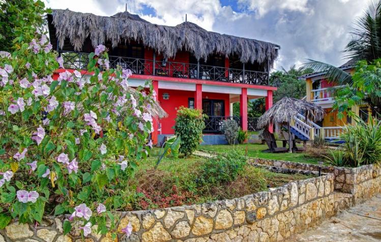 Name:  DSC00984_HDR [800x600].jpg
Views: 840
Size:  100.2 KB