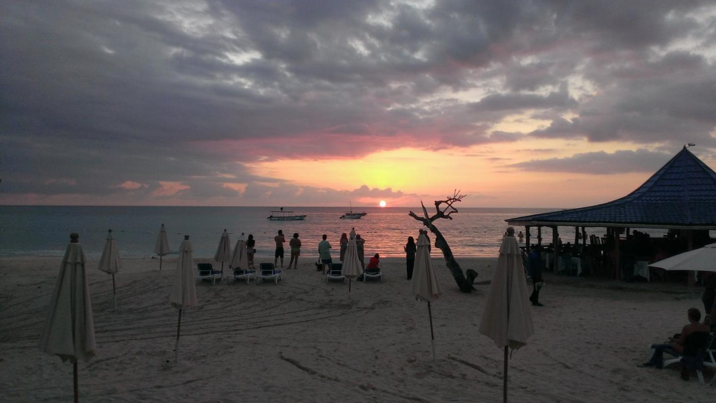 Name:  tuesday sunset.jpg
Views: 495
Size:  91.9 KB