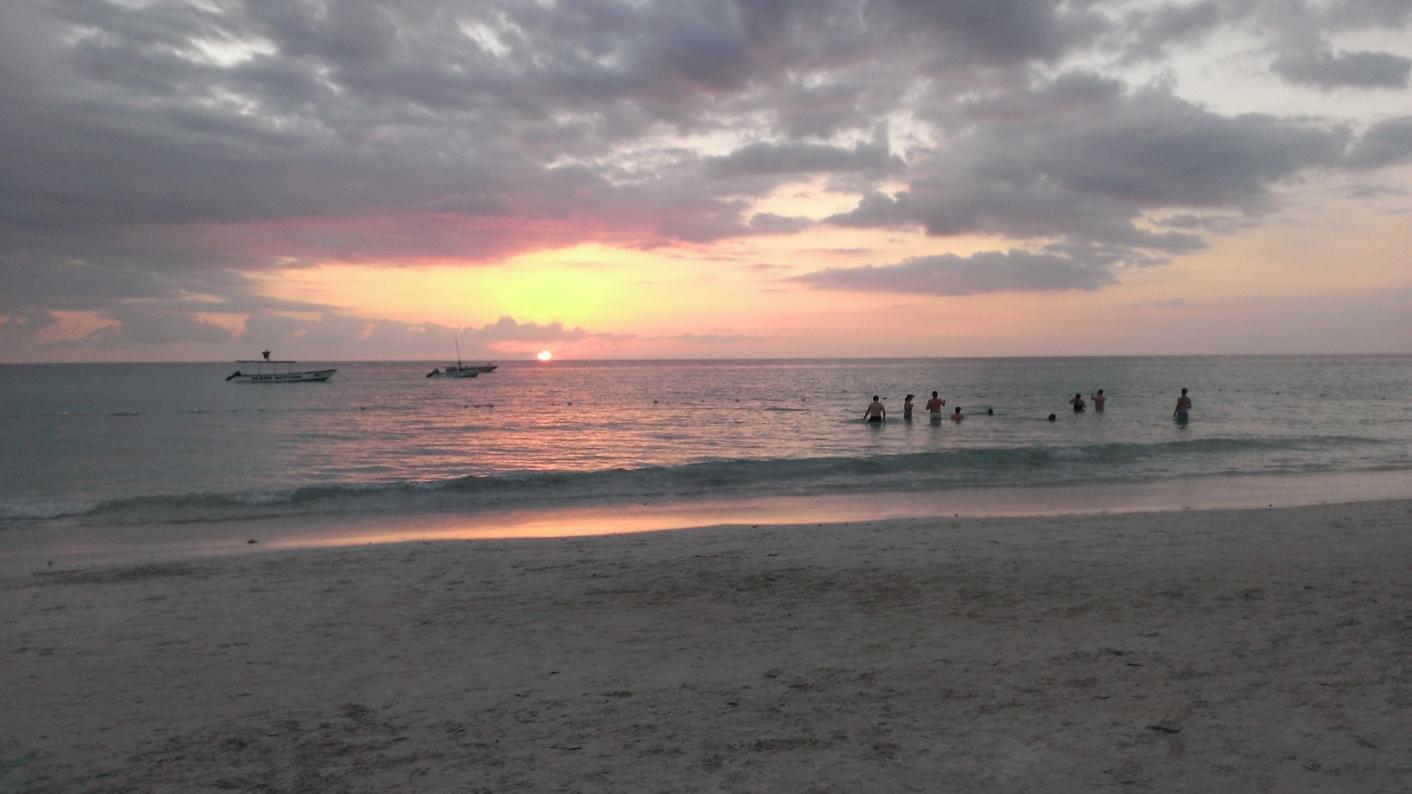 Name:  Tuesday sunset 2.jpg
Views: 494
Size:  90.5 KB