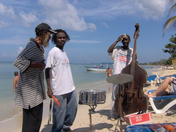 Name:  Bassman on the Beach.jpg
Views: 519
Size:  42.3 KB