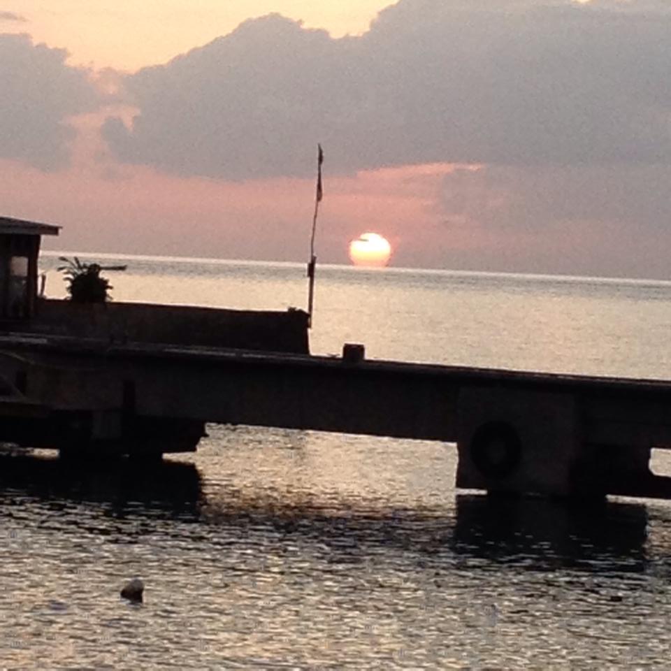 Name:  Canoe Sunset.jpg
Views: 1117
Size:  82.6 KB