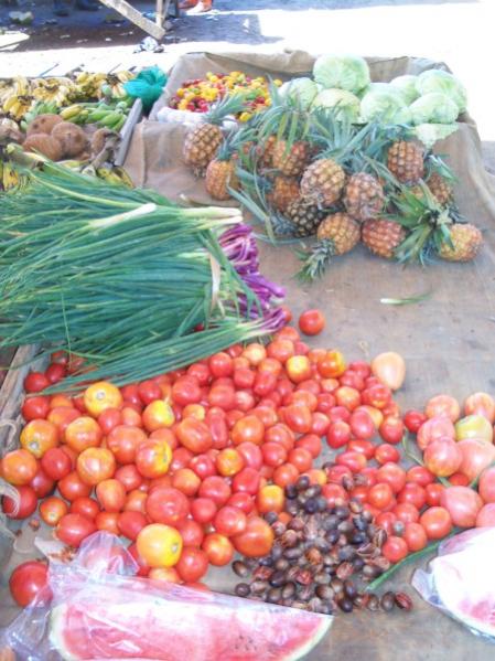 Name:  Jamaica 2011 - May 28 - Sav Market - 107_9190.jpg
Views: 312
Size:  54.5 KB