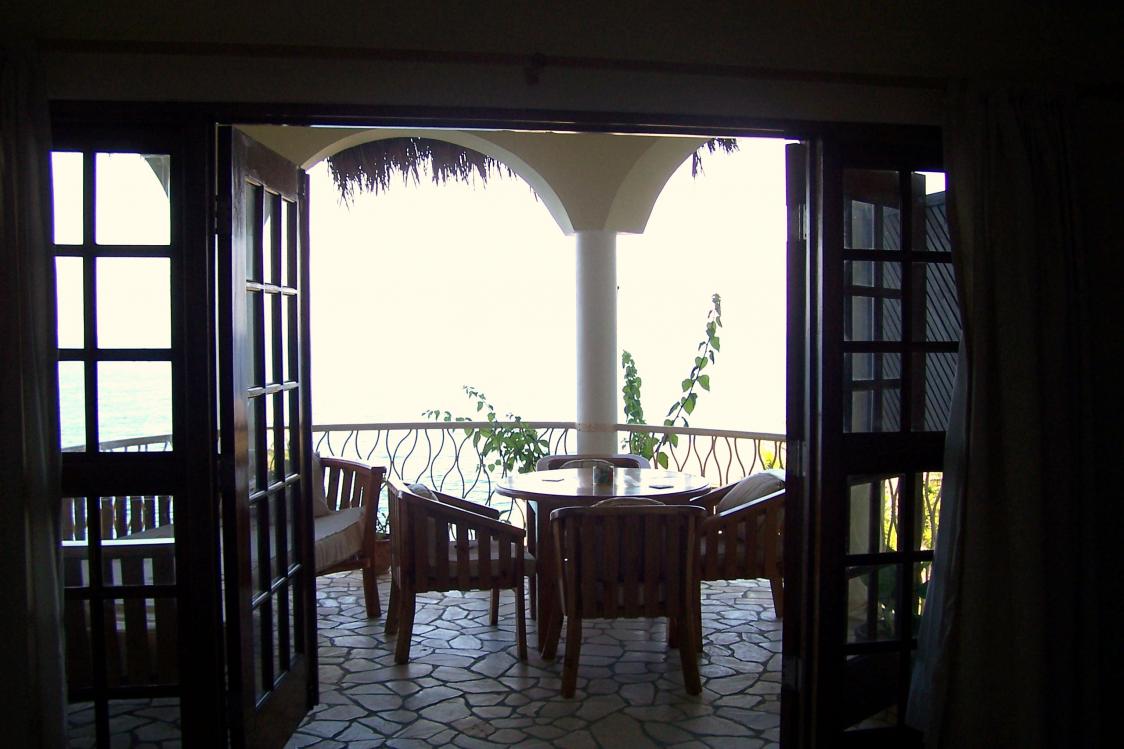 Name:  Negril July 2008 018.jpg
Views: 197
Size:  91.4 KB