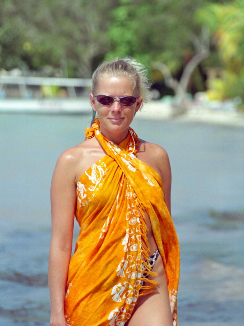 Name:  5d - Amy - Hedo - Jan  '98.jpg
Views: 839
Size:  91.3 KB