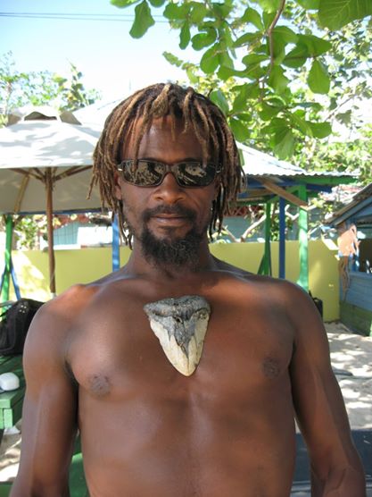 Name:  406702_10151145010792100_1991802959_n[1].jpg
Views: 704
Size:  45.1 KB