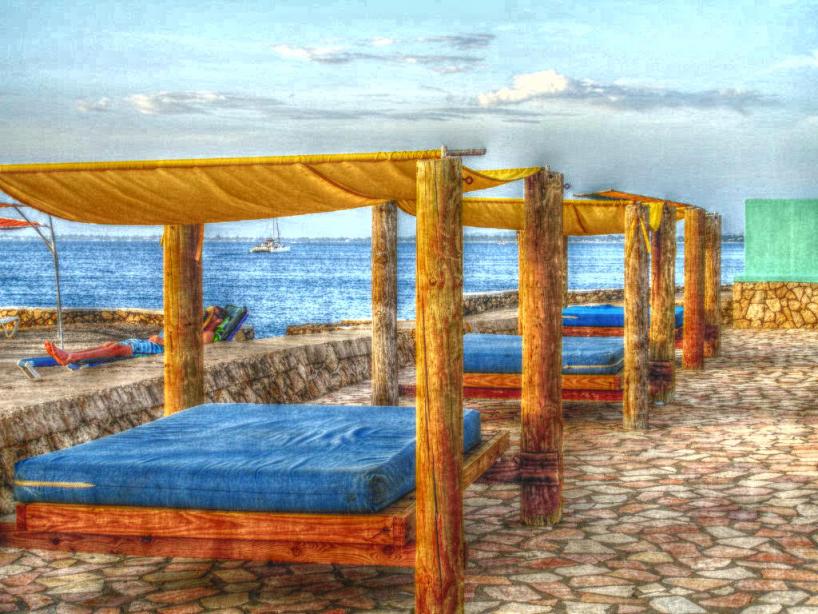 Name:  Samsara 5-2013 279 (Medium)_hdr.jpg
Views: 662
Size:  97.5 KB