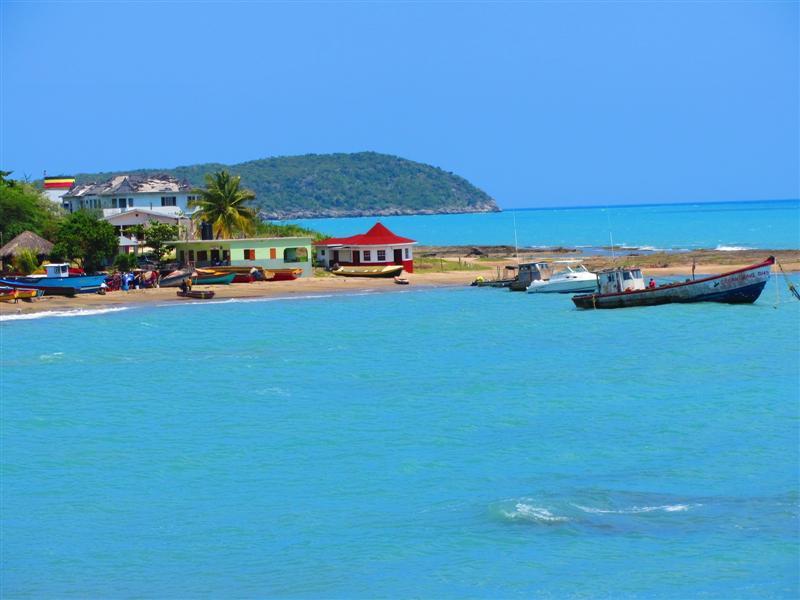 Name:  Treasure Beach.JPG
Views: 773
Size:  53.9 KB