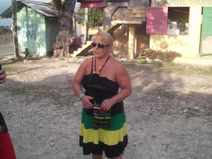 Name:  spanksgiving 2014 in negril 1119.jpg
Views: 670
Size:  97.6 KB
