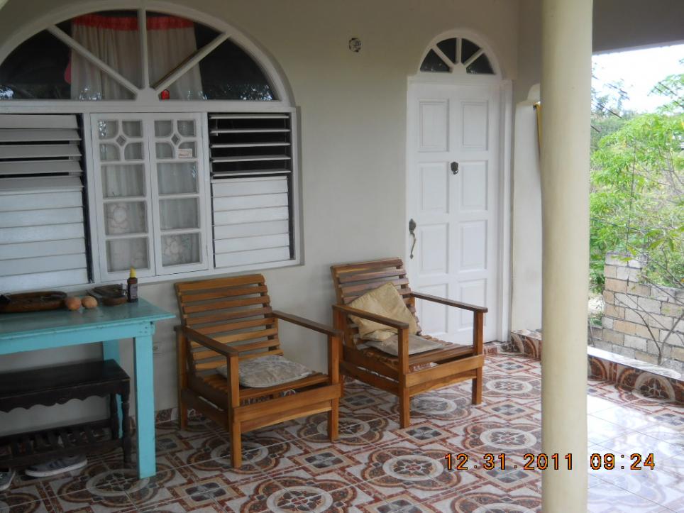 Name:  jamaica 2013 187.jpg
Views: 717
Size:  91.9 KB