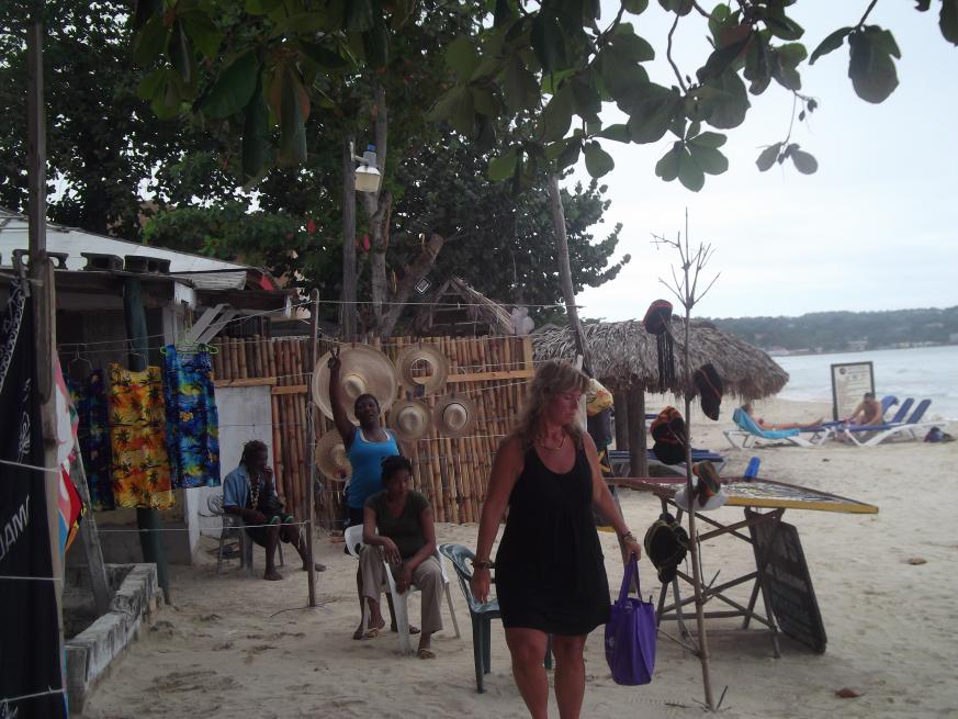 Name:  spanksgiving 2014 in negril 1201.jpg
Views: 627
Size:  95.3 KB