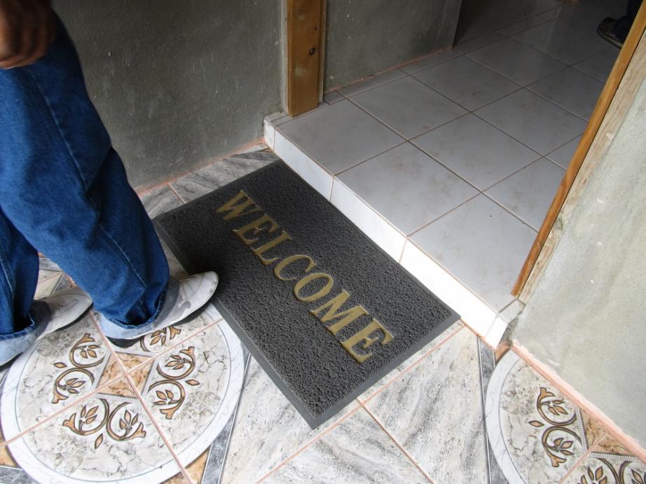 Name:  welcomemat.jpg
Views: 752
Size:  94.8 KB