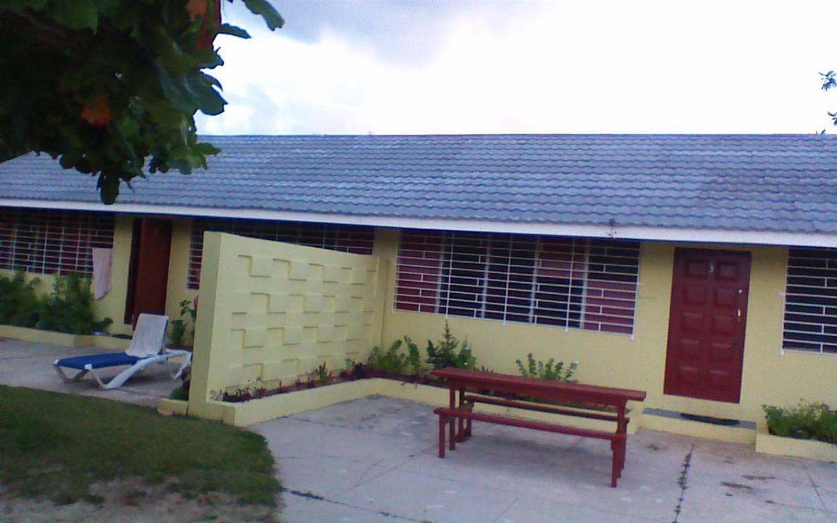 Name:  cottage #2 & 3 new roof.jpg
Views: 574
Size:  90.7 KB