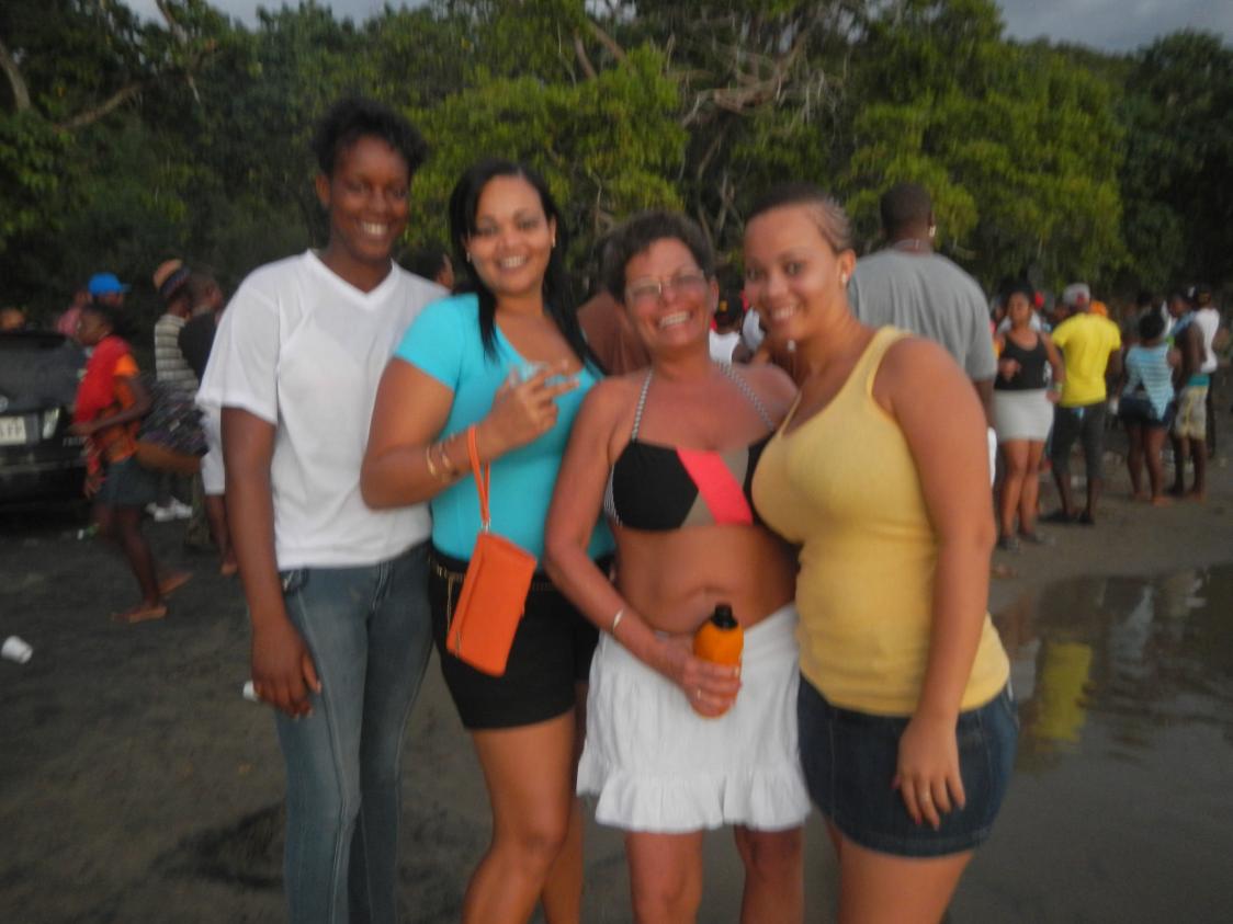 Name:  DSCN2471.jpg
Views: 878
Size:  83.7 KB