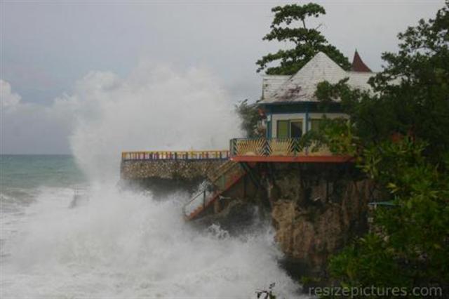 Name:  500_00355403 (Small).jpg
Views: 1617
Size:  30.4 KB