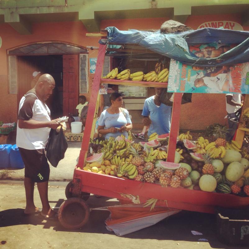 Name:  Sav La Mar market pushcart.jpg
Views: 353
Size:  88.7 KB