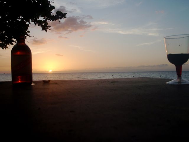 Name:  beer and wine at sunset mariners.jpg
Views: 2022
Size:  25.1 KB