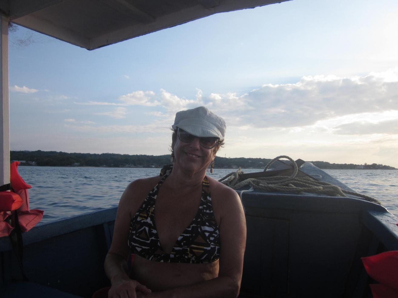 Name:  042.jpg
Views: 487
Size:  80.1 KB