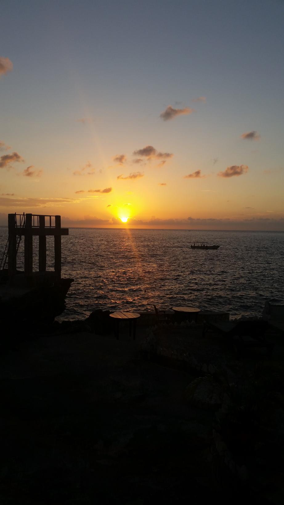 Name:  651.jpg
Views: 945
Size:  93.1 KB