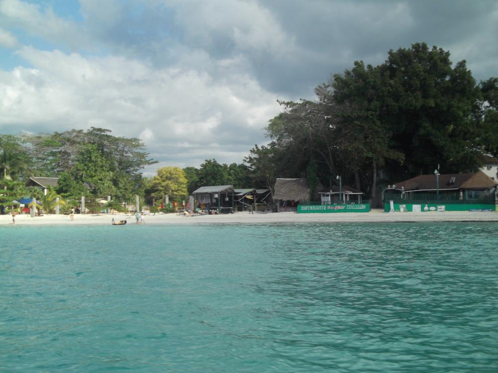 Name:  101.jpg
Views: 509
Size:  92.9 KB